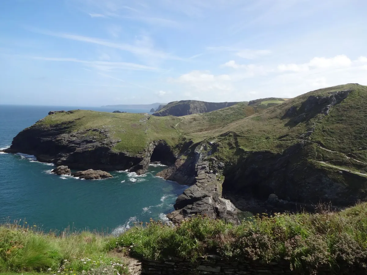 Coastal Path Day Walks in Cornwall: 6 Circular Routes Under 8 Miles